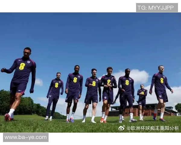 比勒菲尔德大胜布伦瑞克六球零封展现强大实力与团队默契